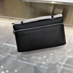 ⁦حقيبة يد جديدة من الجلد الطبيعي LP19 لحمل الهاتف المحمول للنساء. حصرية للنساء، بتصميم فاخر وشكل أنيق وصغير الحجم.⁩ - الصورة ⁦8⁩