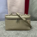 ⁦حقيبة يد جديدة من الجلد الطبيعي LP19 لحمل الهاتف المحمول للنساء. حصرية للنساء، بتصميم فاخر وشكل أنيق وصغير الحجم.⁩ - الصورة ⁦2⁩